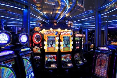 ntraholic featured game showcase